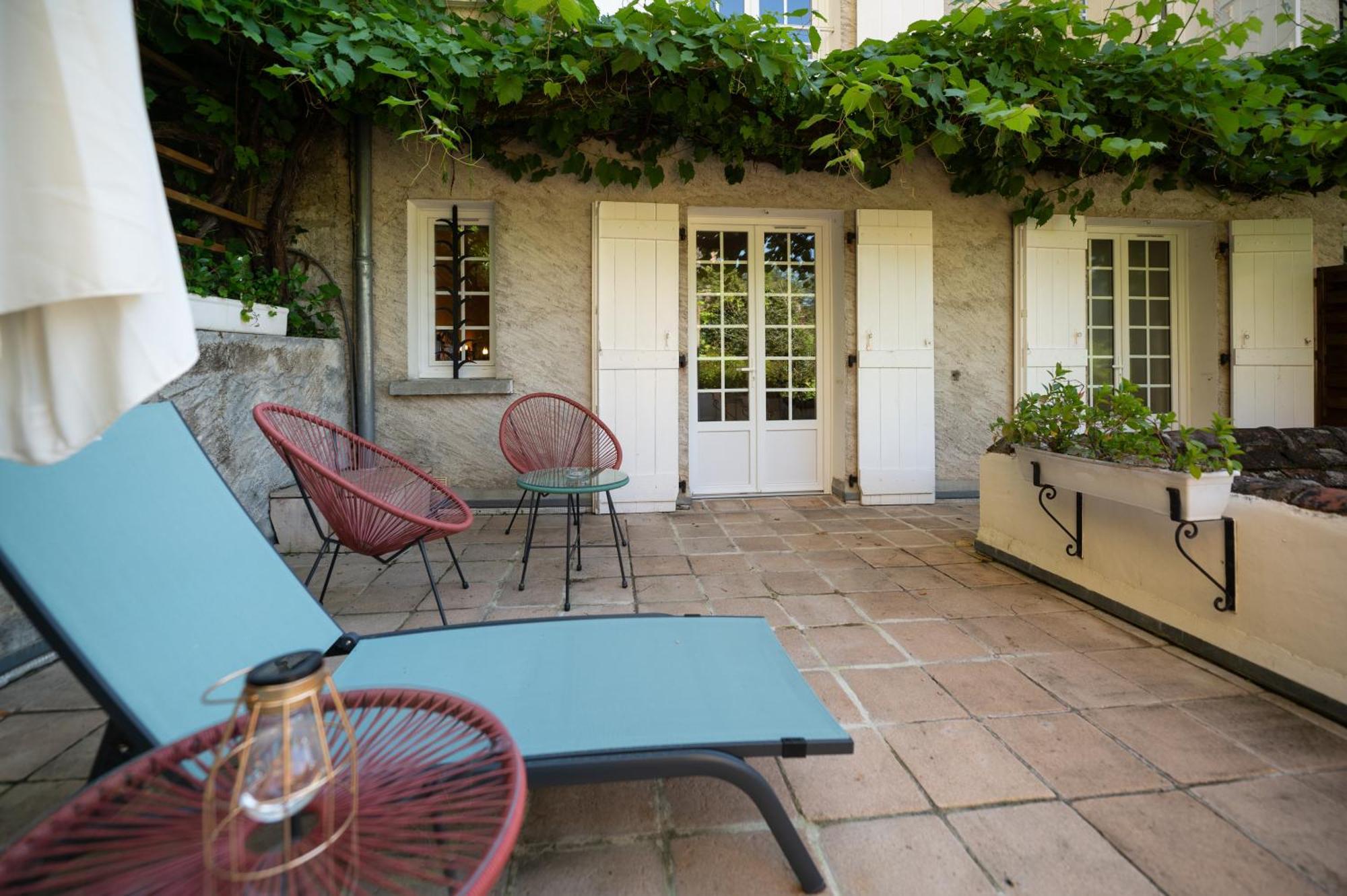 Logis Hotels - Hotel Restaurant Domaine Les Falaises مارتيل الغرفة الصورة